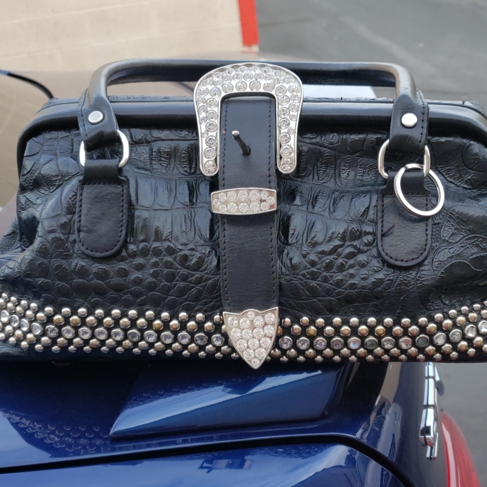 Raviani purse